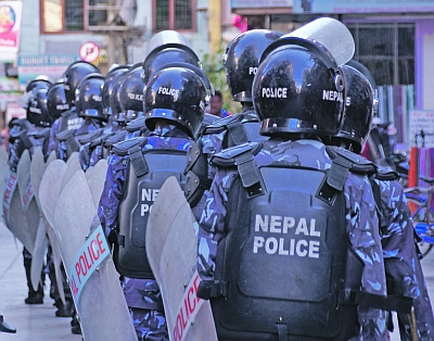 विप्लवको ‘बन्द’ सँग नडराउन प्रहरीको ढाडस