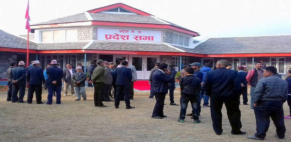 गण्डकी प्रदेशमा चुरोट, सुर्ती बाँडे १० हजार जरिवाना!