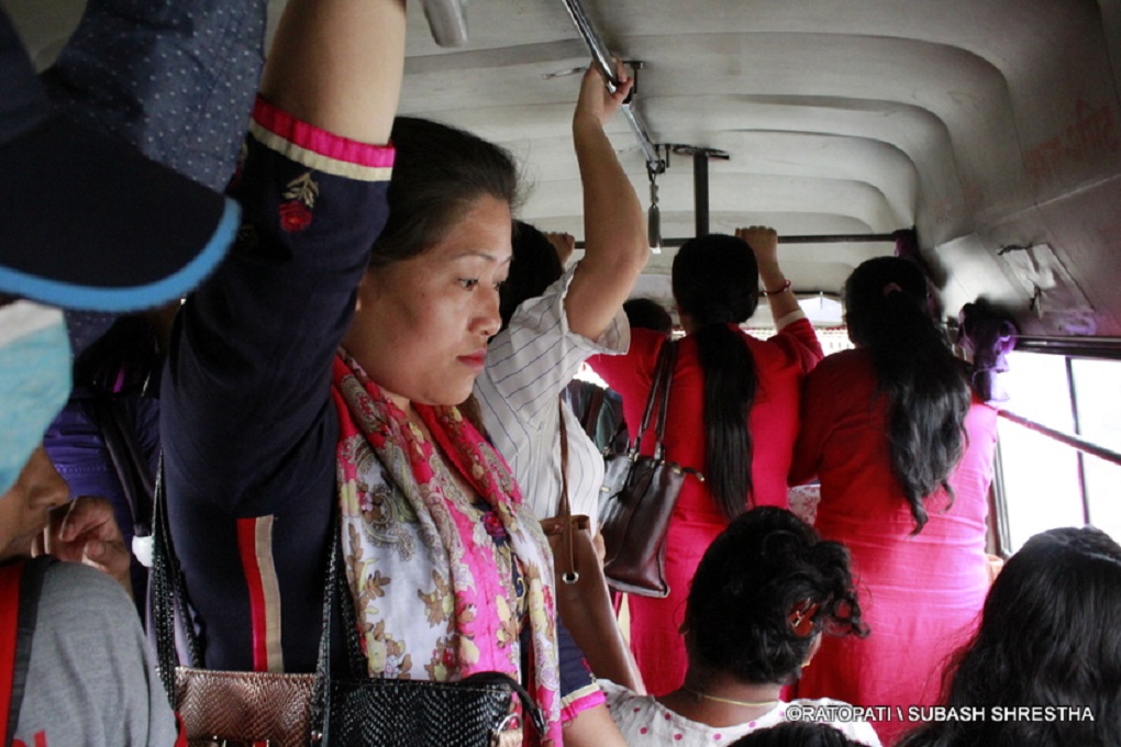 सार्वजनिक बसमा हुने महिला हिंसा रोक्न विशेष प्रहरी टोली परिचालन