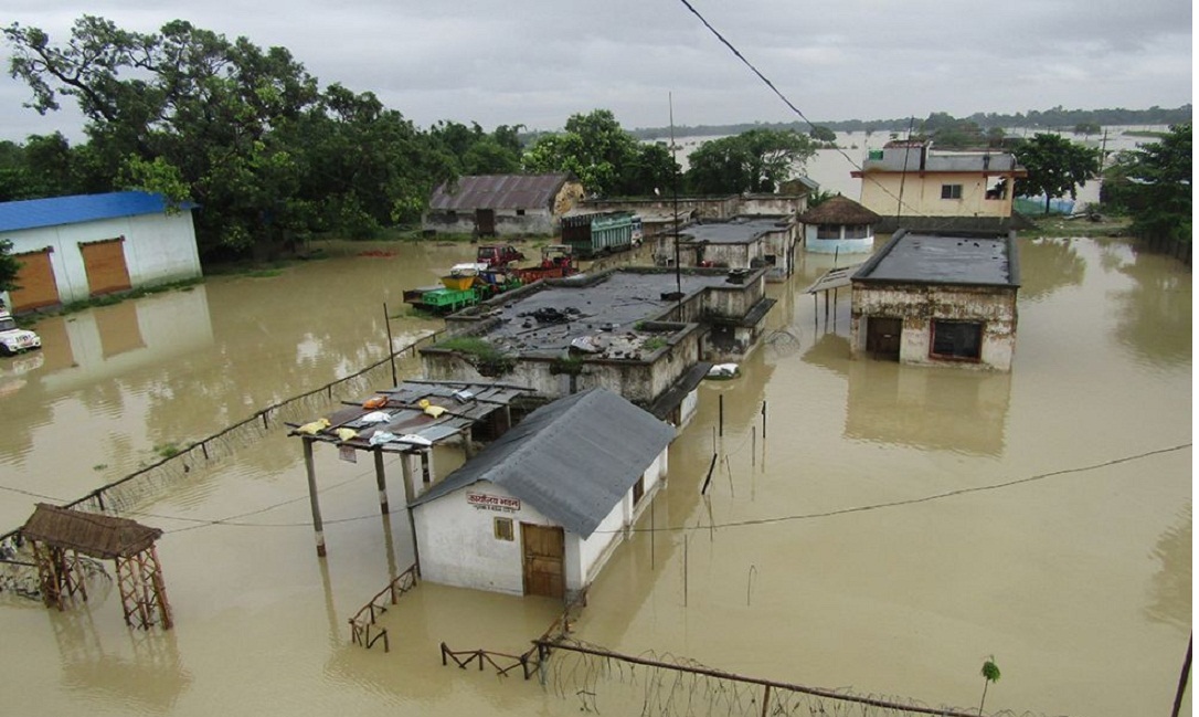भारतीय बाँधले नेपाली बस्ती डुबानमा