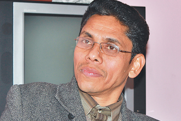 प्रकाण्डले फेरि मच्चाउने भए चन्दा आतंक !