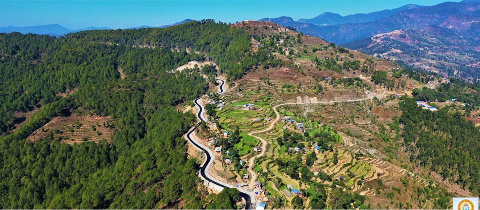 मध्य पहाडी राजमार्गको भैरवी खण्डमा कालोपत्रे सुरु