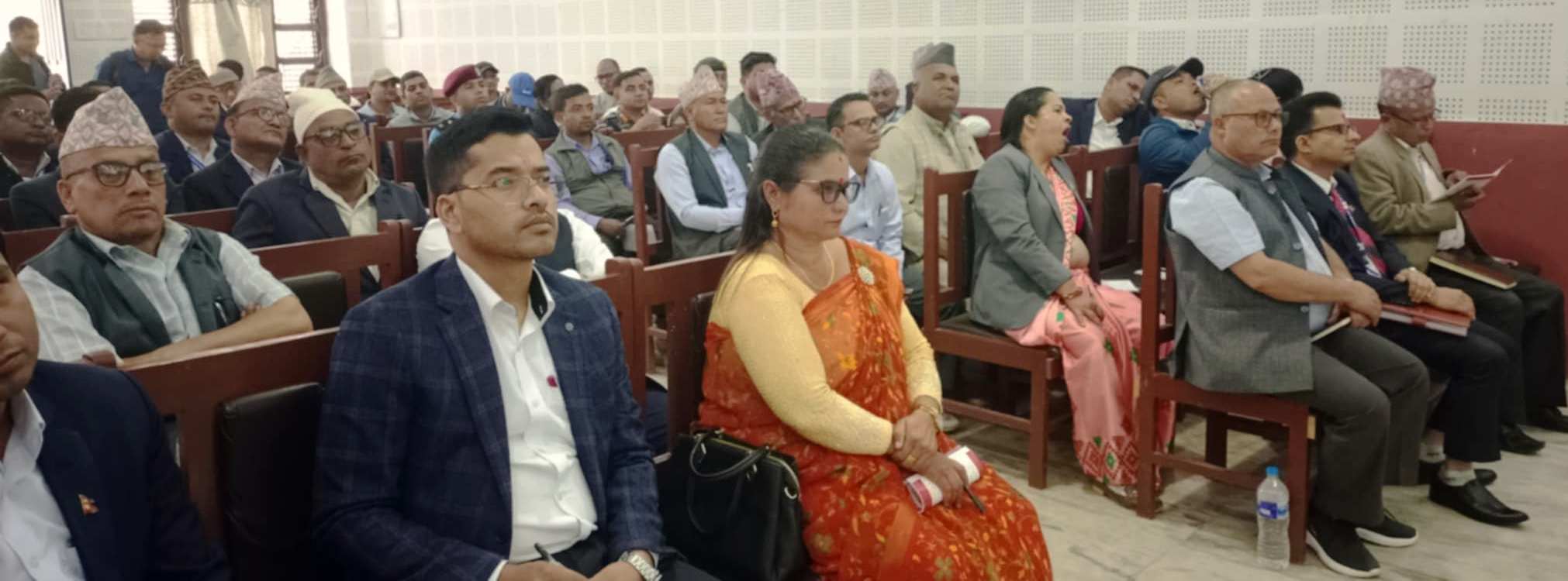 जोखिम मोल्न नचाँहदा विकासका काम प्रभावित