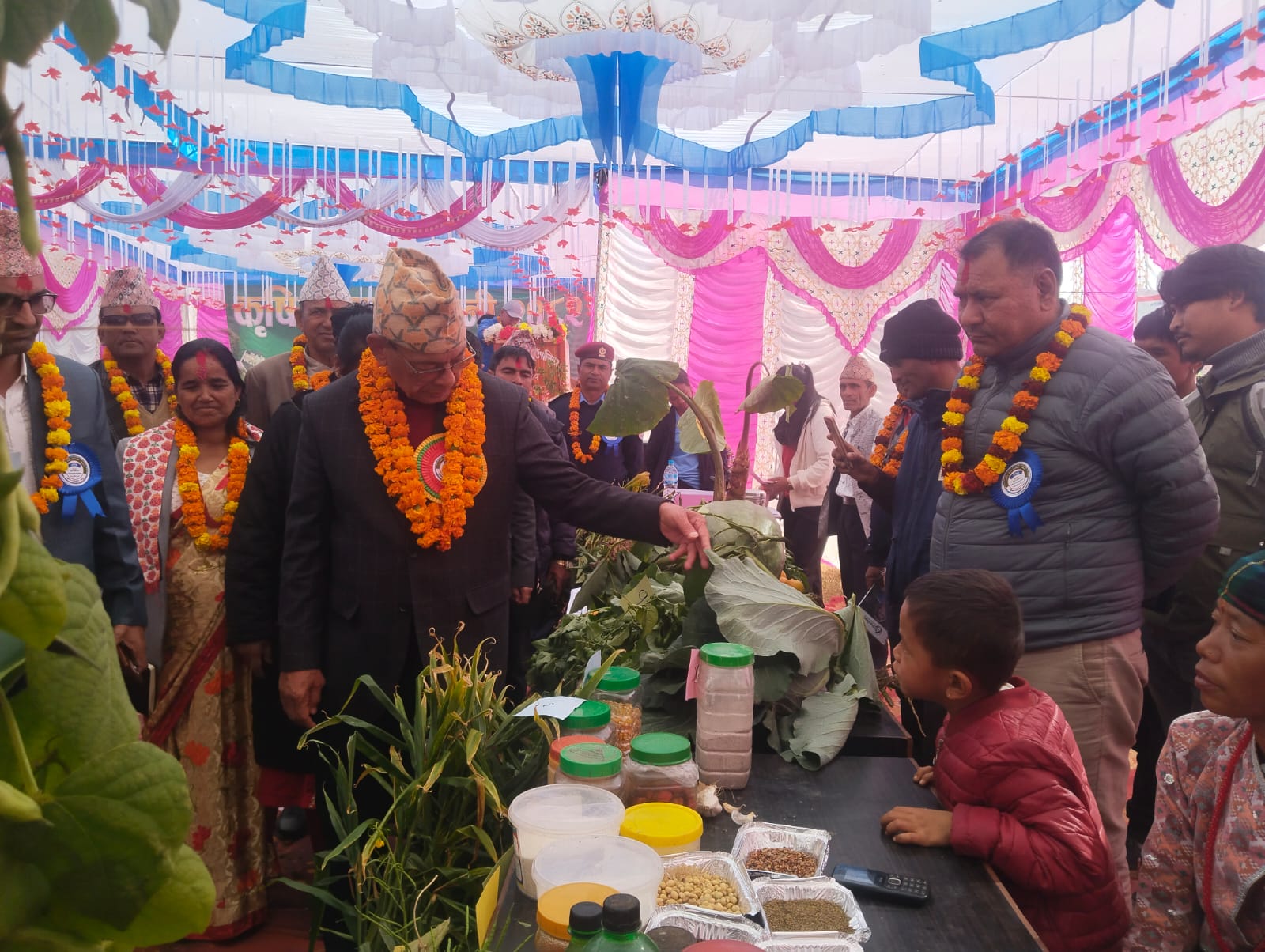 कृषक प्रोत्साहन गर्न कृषिमेला प्रदर्शनी