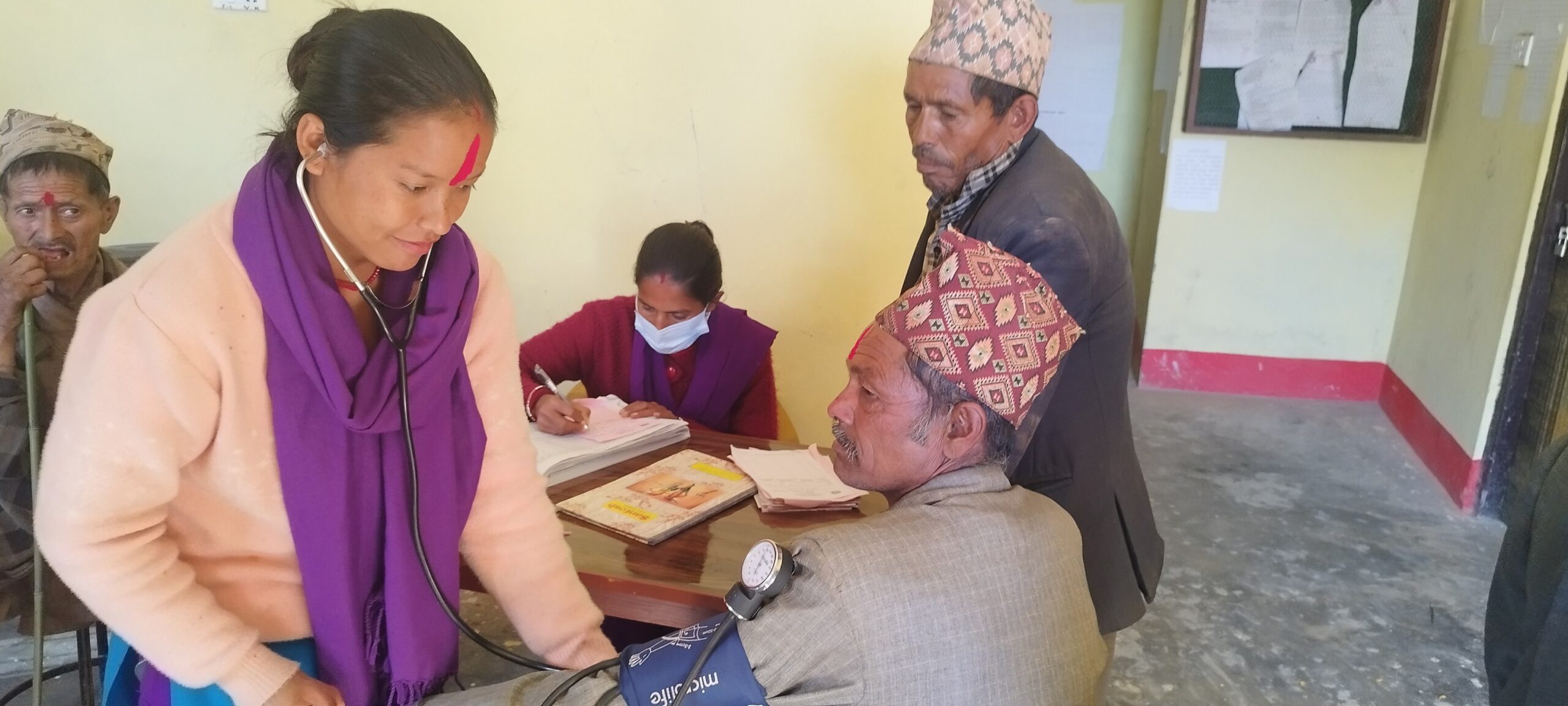 ज्येष्ठ नागरिकलाई घरदैलोमा सेवा